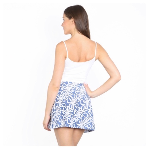 New Floral Print Pencil Mini Skirt - Picture 3 of 4